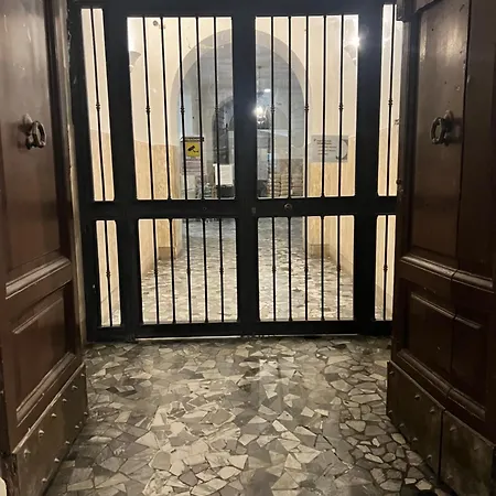 Residenza 62 招待所 *
